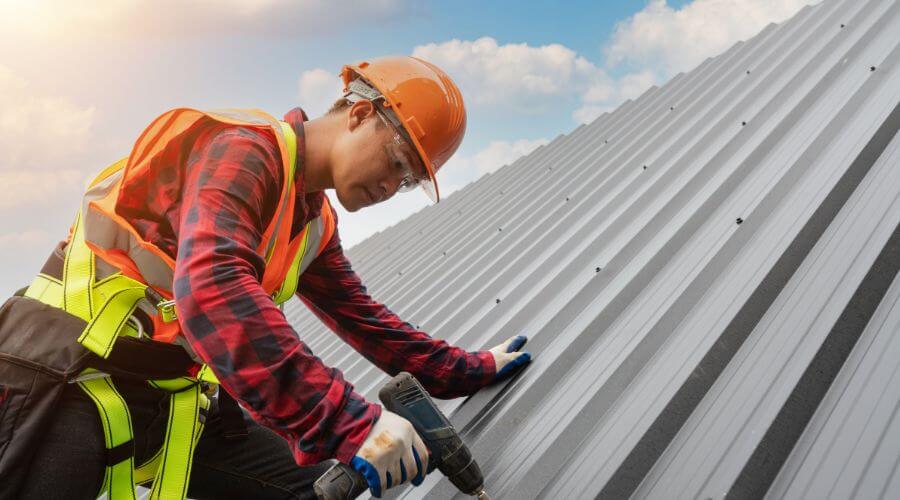 Professional Emergency Roof Repairs services in Wyandotte, MI